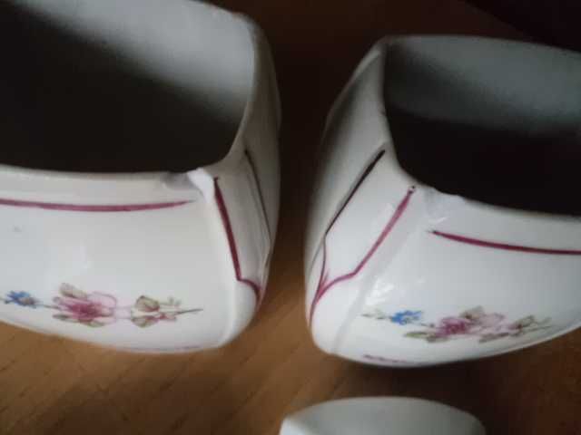 съдове за подправки