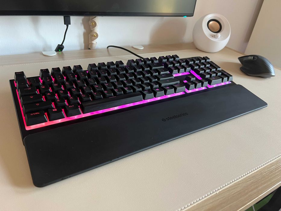Tastatura gaming SteelSeries - Apex 3