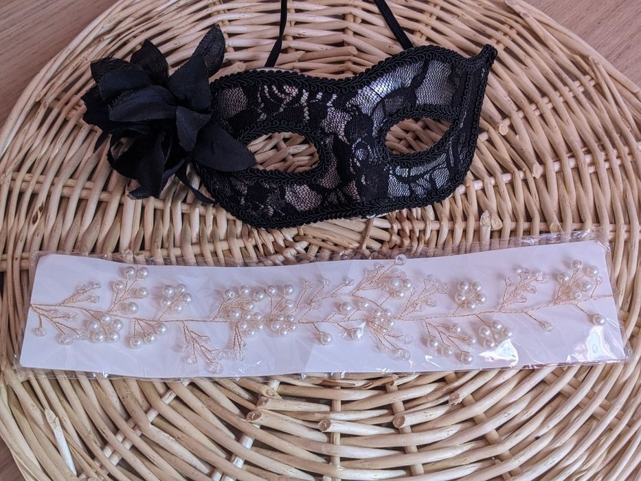 Разкошни бижута обеци, гривни, колиета