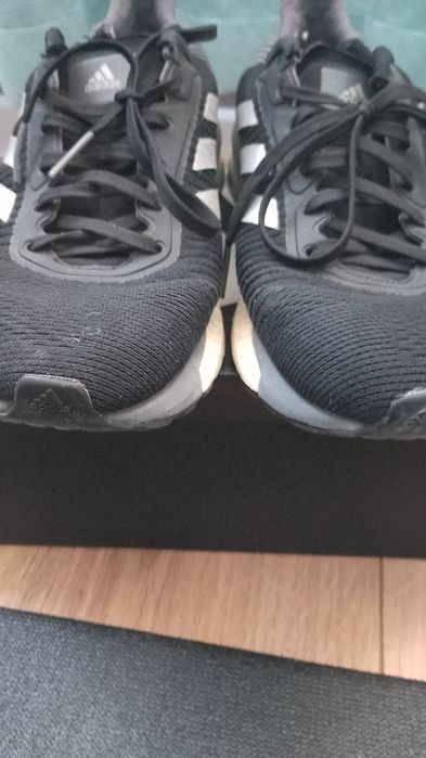 маратонки Adidas