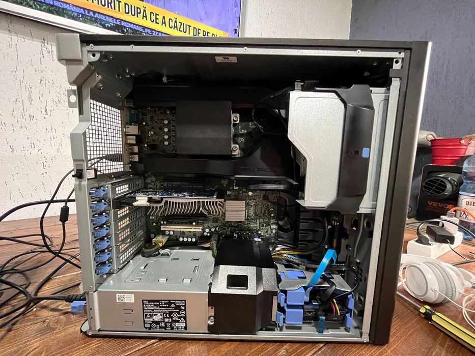 Unitate pc Dell T5810 xeon 6c 12T ddr4 ssd si hdd video nvidia similar i5 9500 peste i7 6700