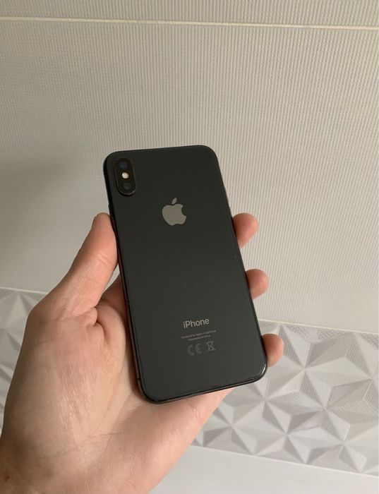 • Iphone X • neverlocked • functional • piese dezmembrari