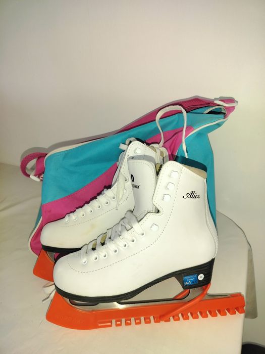 Продам коньки Nordway Alice