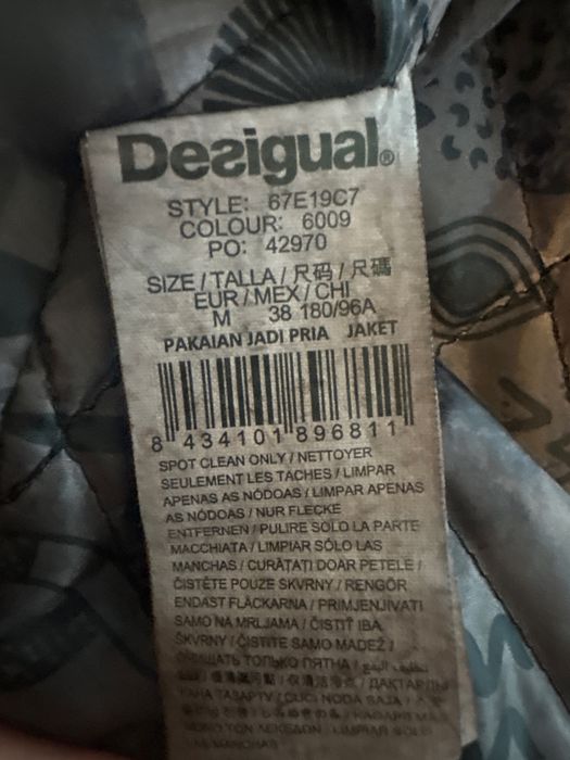 Geaca  DESIGUAL marime M