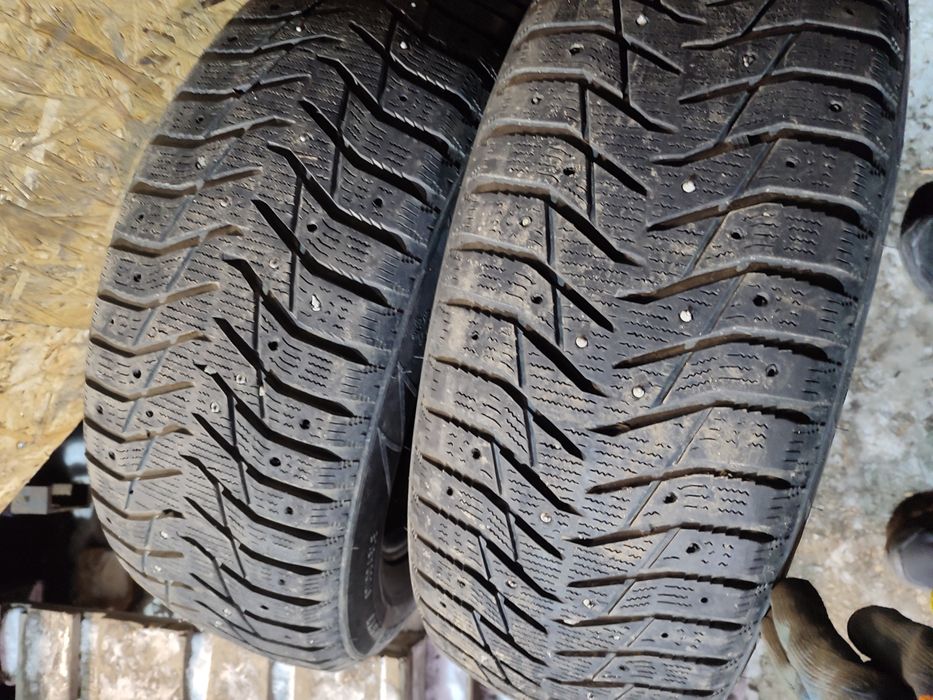 Продам резину на 18