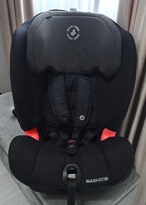 Scaun auto Maxi Cosi Titan negru