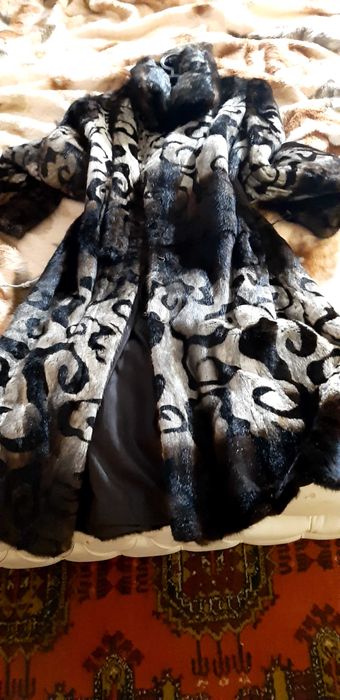 Продам норковую шубу