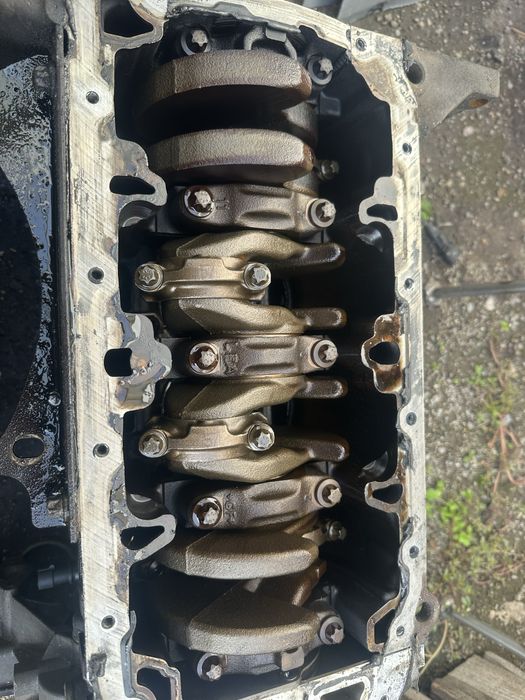 Продавам частиза Opel Insignia 1.8 140 кс