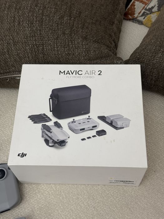 Дрон Dji air 2 fly more combo
