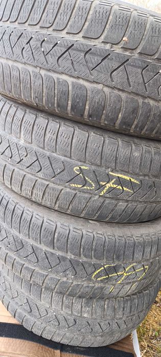 Pirelli Pzero 215/55 R17 cauciucuri iarna
