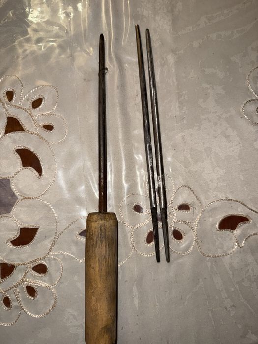 Pichoq charhlash uchun katmon