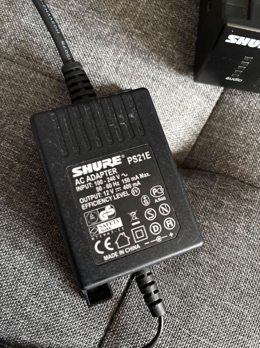 Shure SM58 + Shure SLX4 / безжичен микрофон и приемник