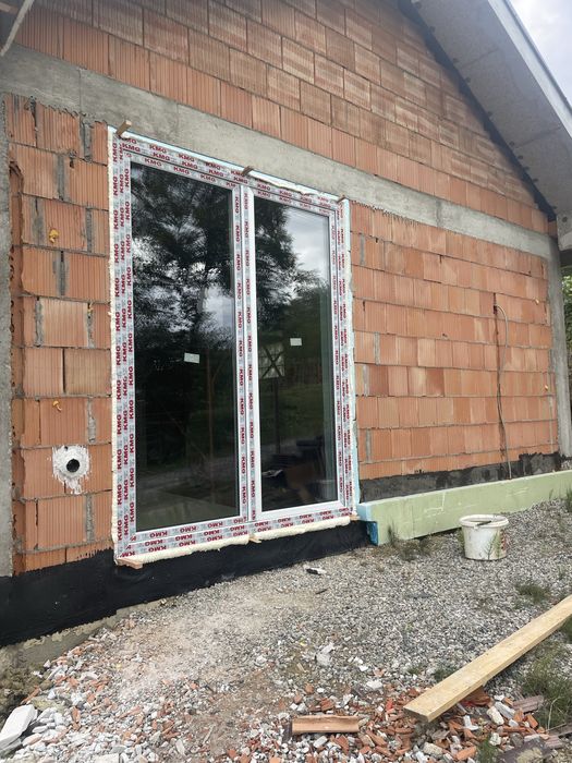 Confectionez tâmplărie pvc