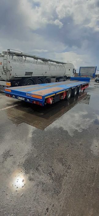 Semitrailer agabaritice Meusburger