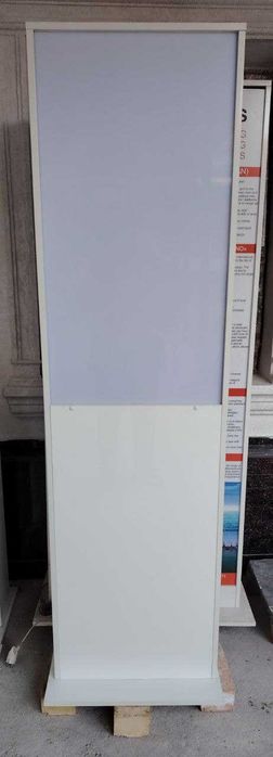 Реклама стендлари сотилади