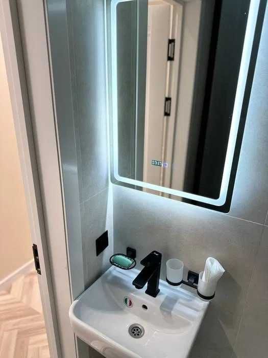 Сдается квартира Студия в ЖК Хон Сарой Сайрам 2/3/16 Никто не Жил !