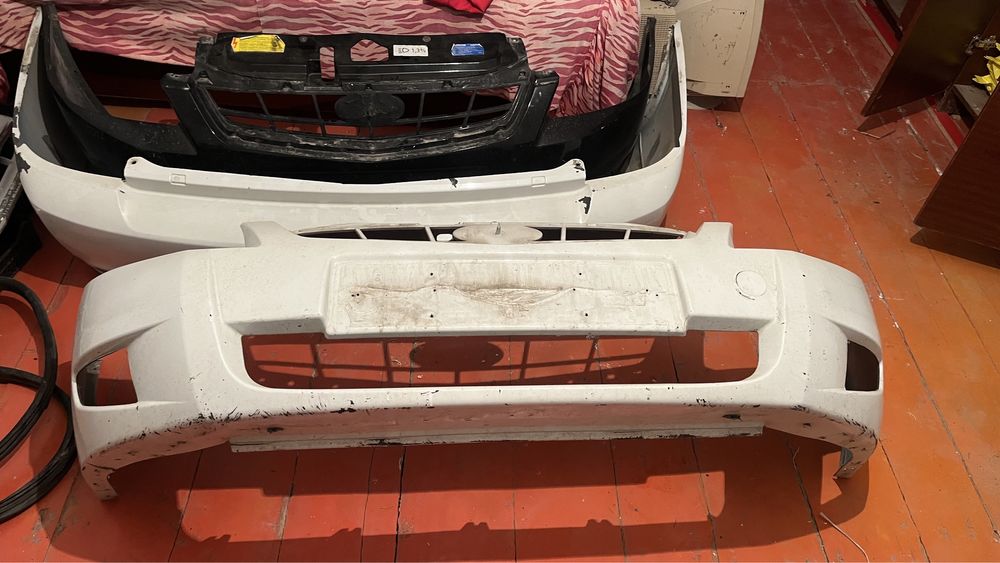 Бампер приора и фарсунка 2114-15