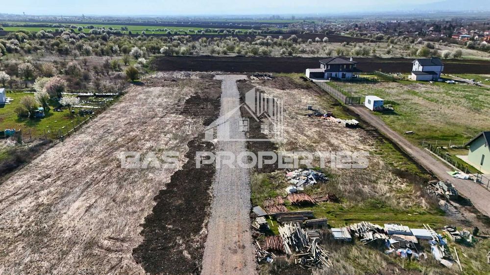 Парцел в София, област-с.Голяновци площ 502