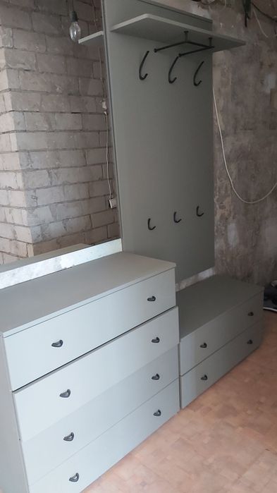 Прихожая  продам