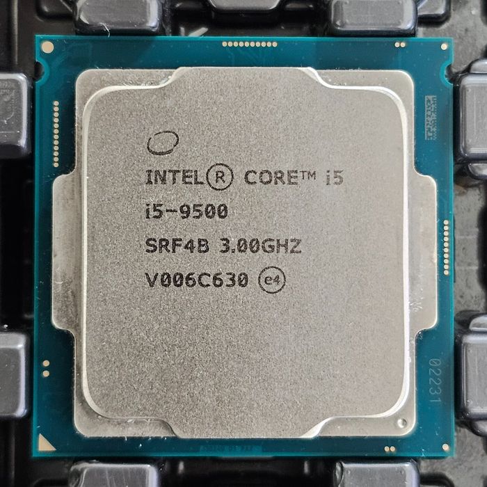 Процессор Intel core i5 9500