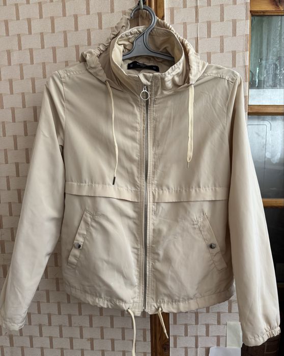 Куртка-ветровка, осень-весна, фирменная, разм.M