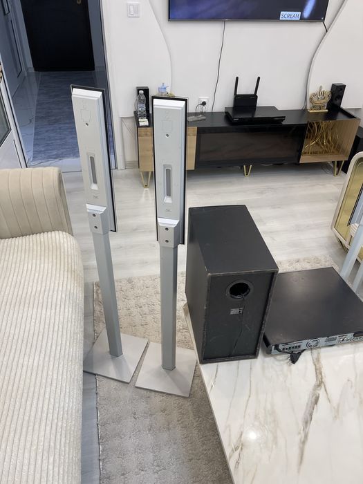 Домашно кино PHILIPS керамични колони