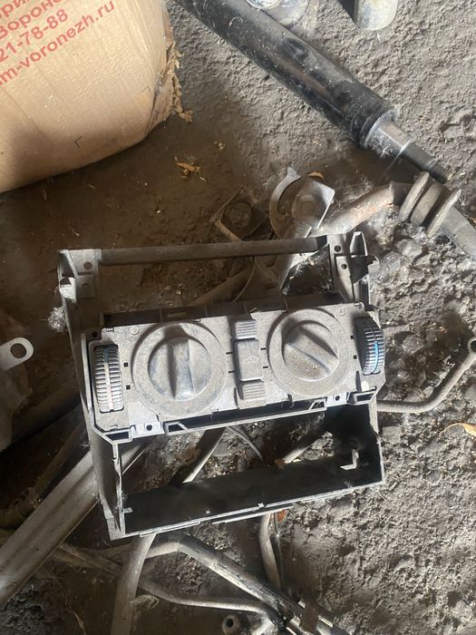 Продам пластик салона Мерс w202