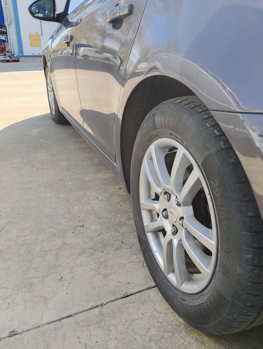 Chevrolet Cruze 1.6LS