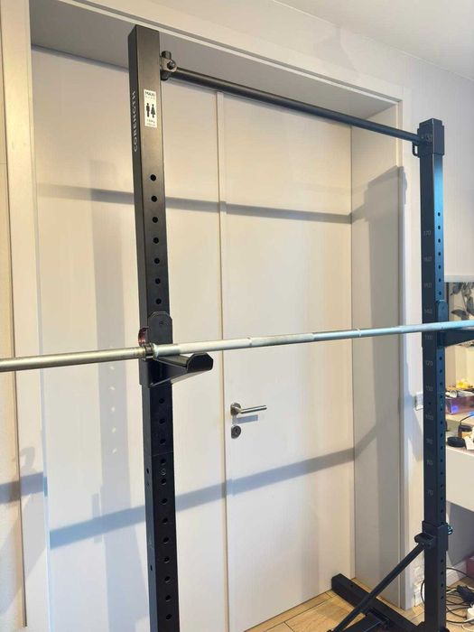 Set Complet Home Gym: Rack pliabil, banca, bara si 75kg Discuri