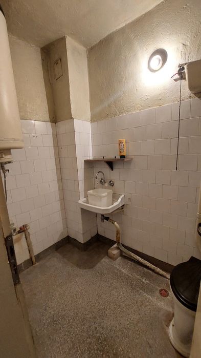 Продава се Тристаен апартамент в Разлог - 65 кв.м за 585 €/кв.м - Снимка #4