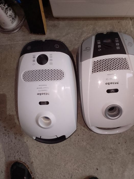 Vând aspirator miele