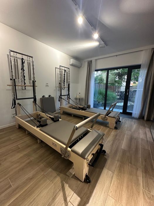 Aparat pilates reformer with tower din lemn de artar (maple)