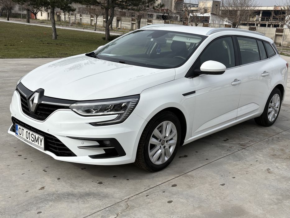 Megane 4     1,5 dci.  Automat 2021 150km