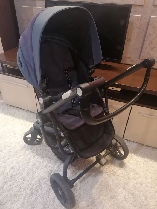 Бебешка количка 3 в 1