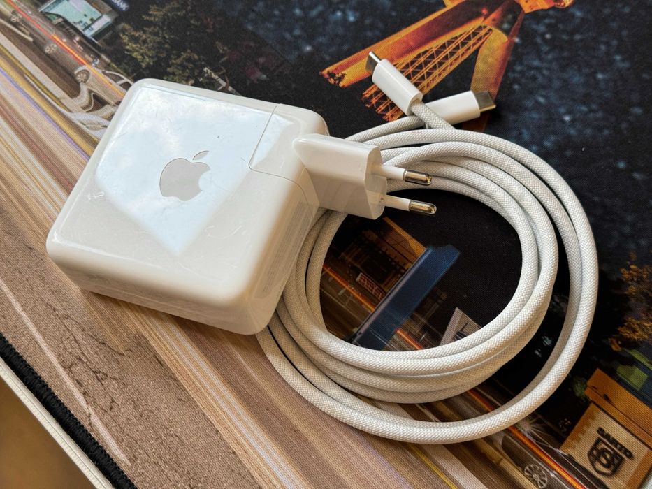 MacBook Pro M2 / 8 Gb RAM / 512 Gb SSD / Space Gray / Touch Bar