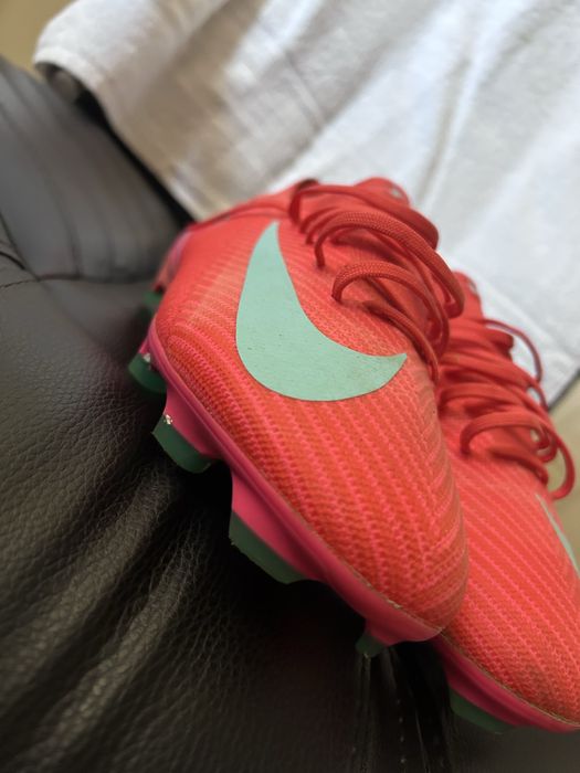 Nike Mercurial Zoom Vapor 16