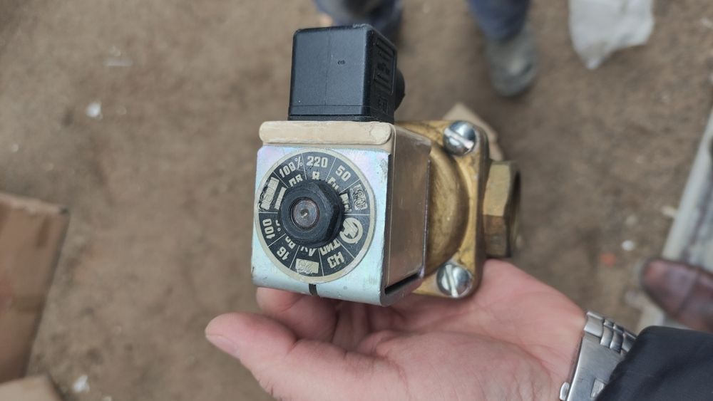 Электромагнитный клапан