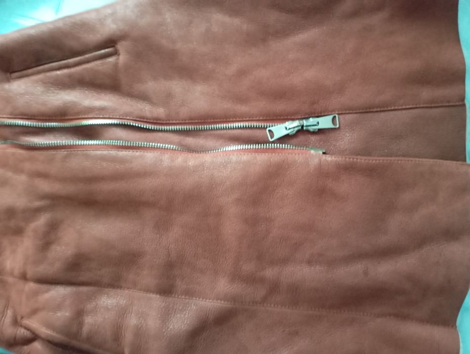 Дубленка коричневая на 42 размер