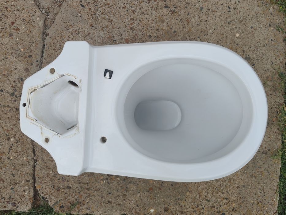 Продам Унитаз без бочка