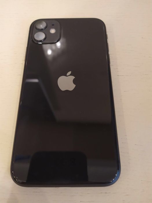 Iphone 11 в хорешем состояние обмен есть