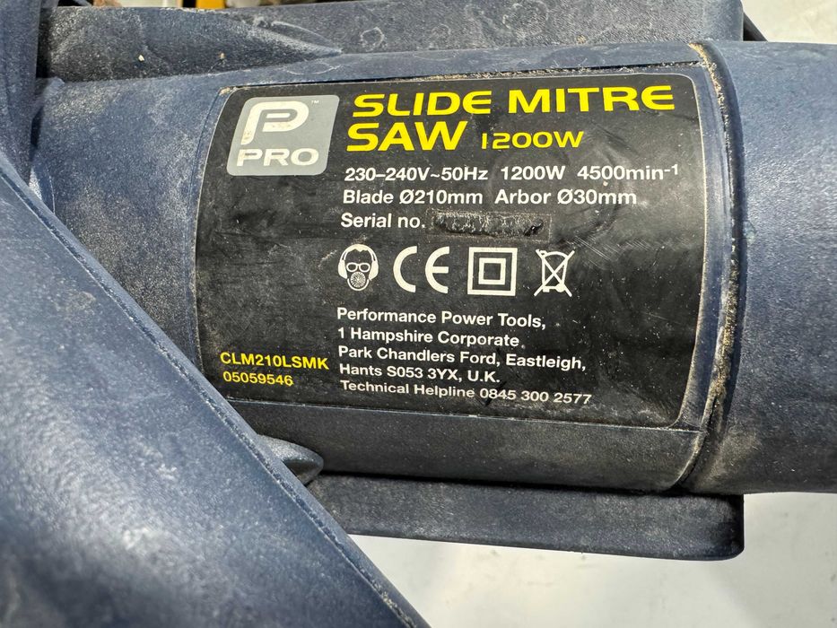 Циркуляр пендула  - Pro 1200W / 210mm