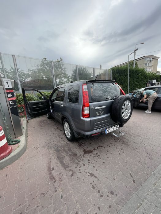 Vand sau schimb honda crv 2.2dizel 4x4