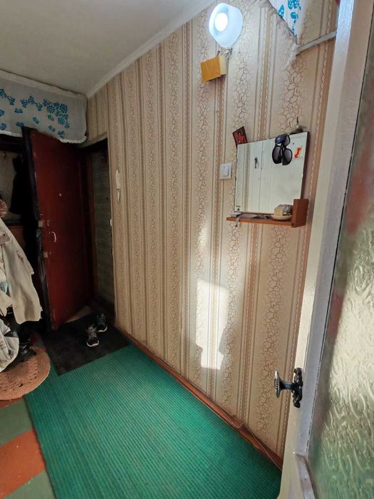 Продам 1 комн квартира