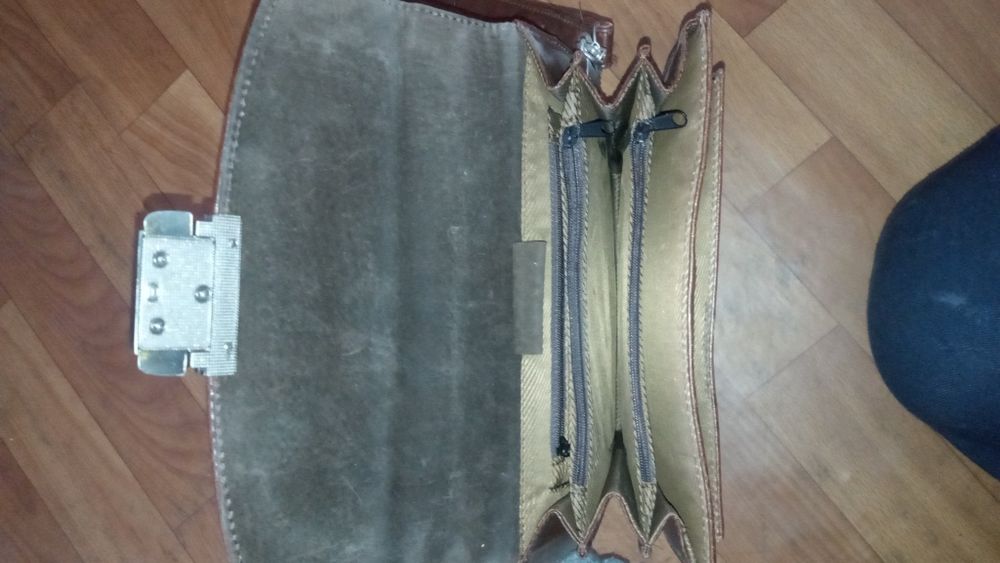 Продам   борсетка