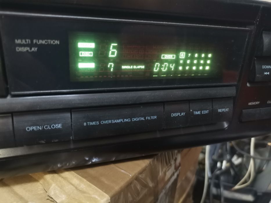 Cd player onkyo dx6810