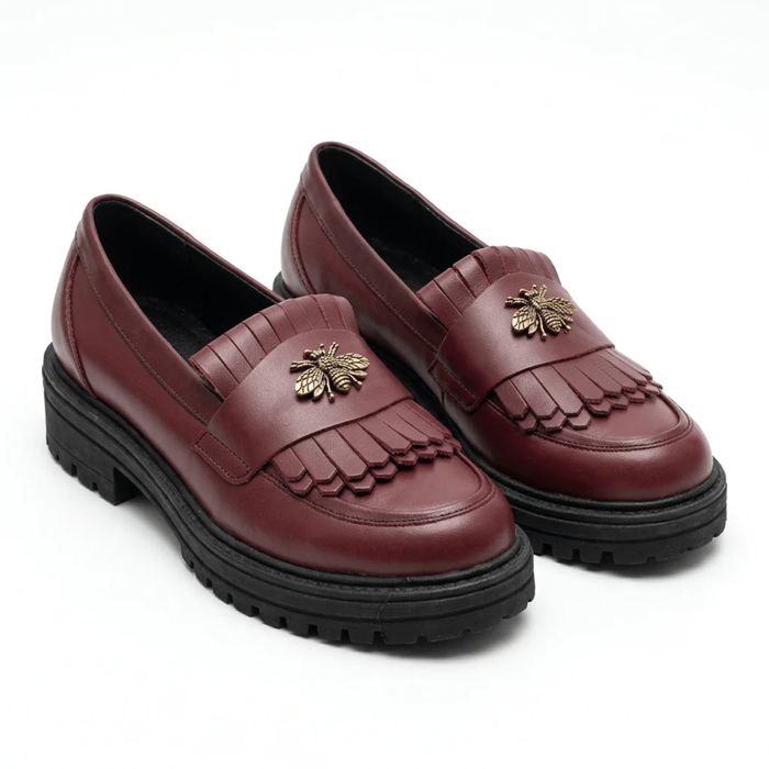 Incaltaminte din piele naturala