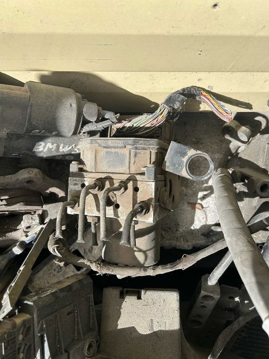 е39 цапфы, стартер,блок абс