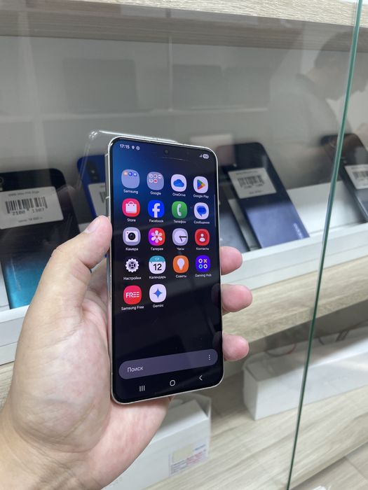 Телефон Samsung s22 128gb