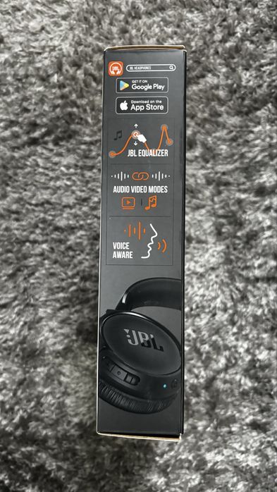 Casti JBL 525BT-Ca noi