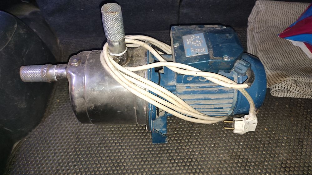 Продам насос для перекачки чистой воды